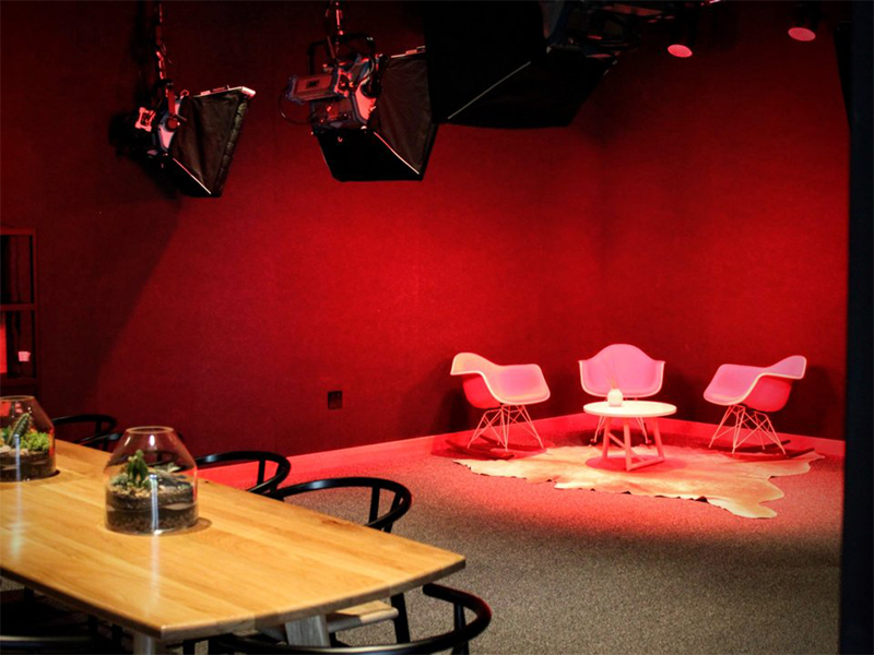 جولة داخل المقر الجديد لموقع انستقرام في نيويورك: تجربة فريدة ومميزة